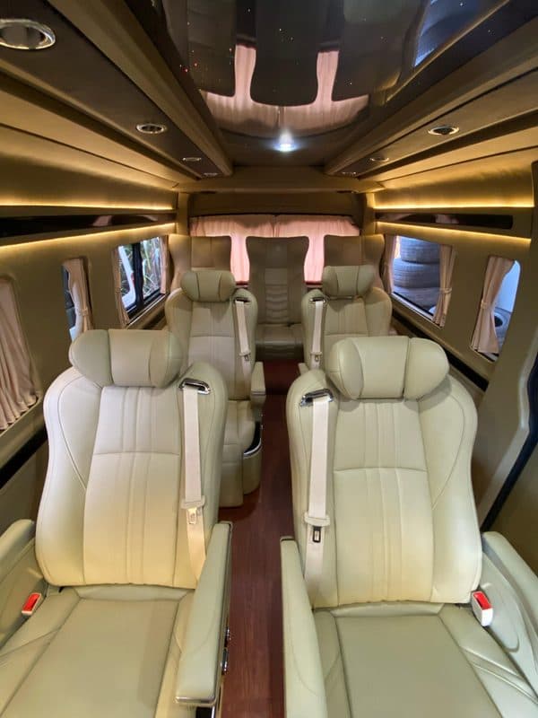 10 Seat